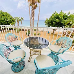 Apartment First Line Costa
